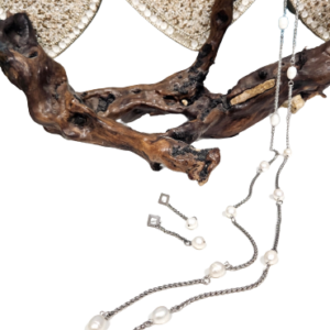 Elegant Freshwater Pearls Opera Necklace.