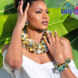 Gorgeous Coin & Mother of Pearl Necklace Set.