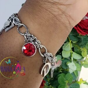 Beautiful Byzantine "Love Knot" Charm Bracelet.