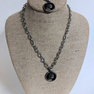Virgo Zodiac Sign Pendant Set.