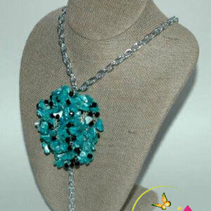 Lovely Dyed Turquoise Mother of Pearl Chips Necklace & Earring Set.